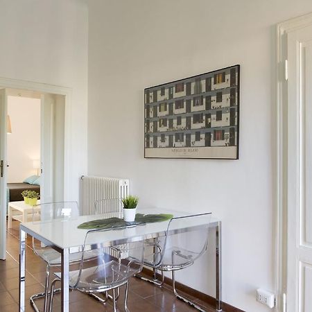 Fashion37 Apartment Милано Стая снимка